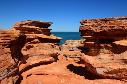 6F309E5A 203C 490F 8DF4 0B5ACAB771DF