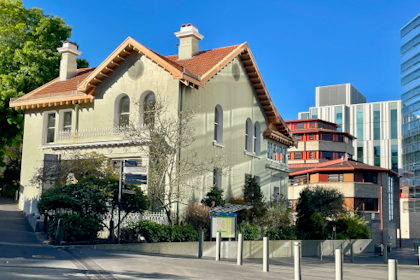 Auckland 63