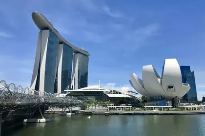 2EEB3E16 5AAE 4CAE A317 944658508401