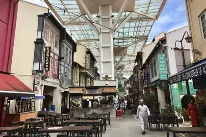 2B87C106 7044 445C 9937 FCE97B825E9E