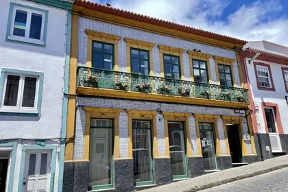 41C0BA99 D045 47BF 8509 28F8A335DFDA