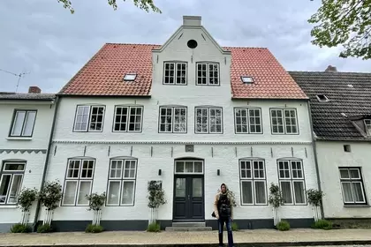 DFD2AB00 0DA7 42F3 B834 1148BCABCFC8