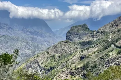 0ECF07CD 07E5 405E AE67 BFFE03015CE8