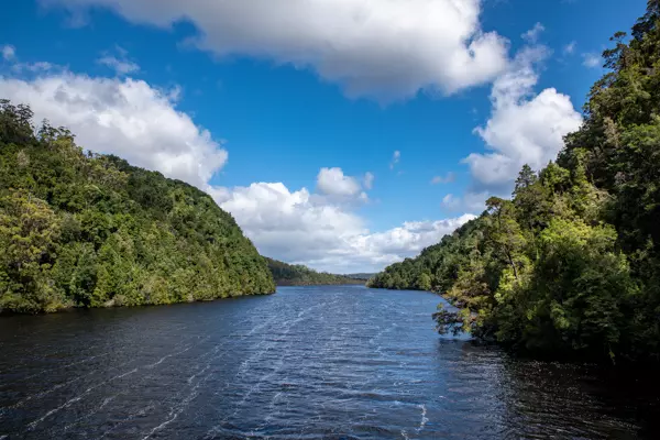 Gordon River bei eine Bootsfahrt