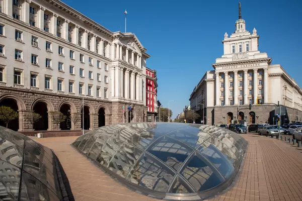 Ruinen der antiken Stadt Serdica auf dem Hauptplatz von Sofia, zwischen dem Parlamentspalast und der Maria Luiza Straße