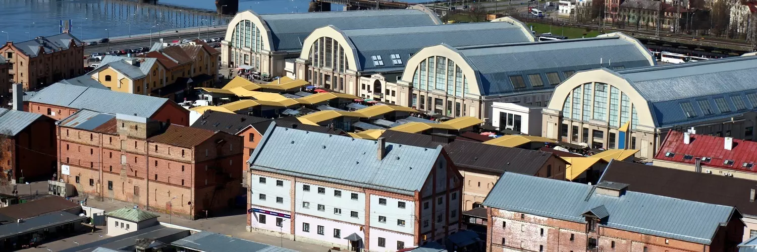 Spaziergang über den modernen Rigaer Zentralmarkt, Lettland