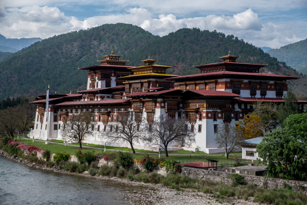 Klosterburg Punakha-Dzong, auch bekannt als Pungtang-Dechen-Photrang-Dzong, Bhutan