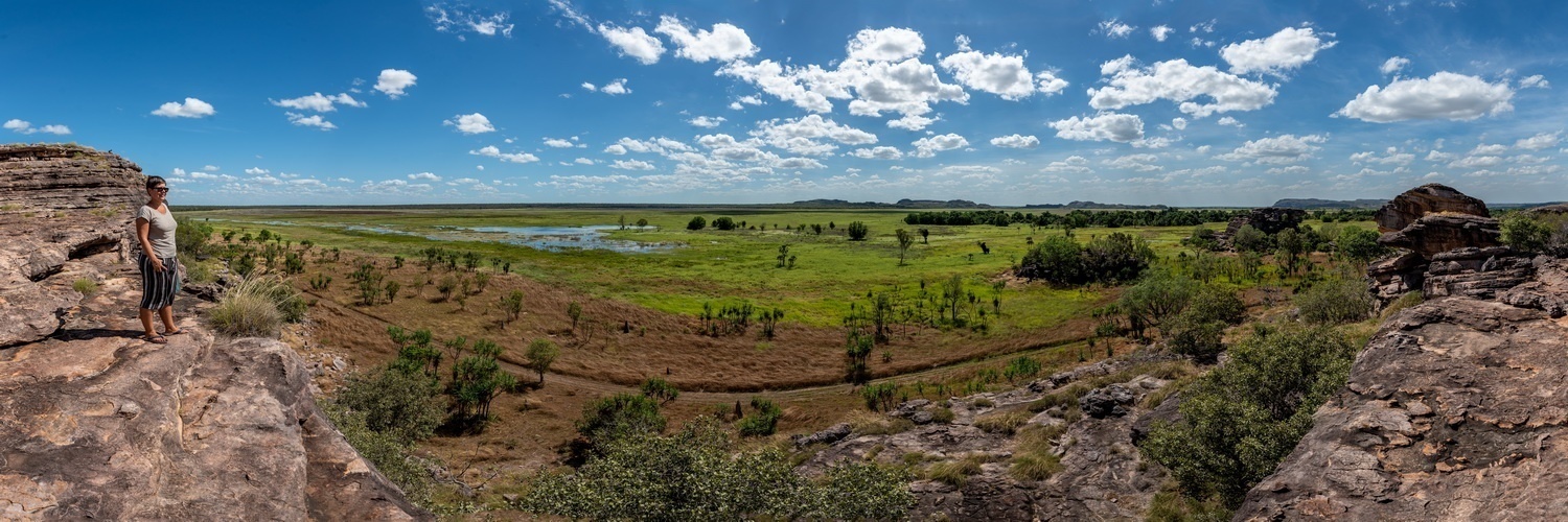 Wanderung durch die traumhaften Landschaft des Kakadu Nationalparks, Nordaustralien